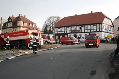 Einsatzuebung 15-04-2011 Bild 37